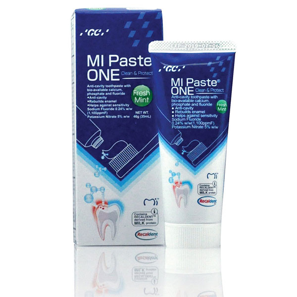 GC America, Inc. MI Paste One, Blue Raspberry, 46g, 35 mL Tube, 10/pk